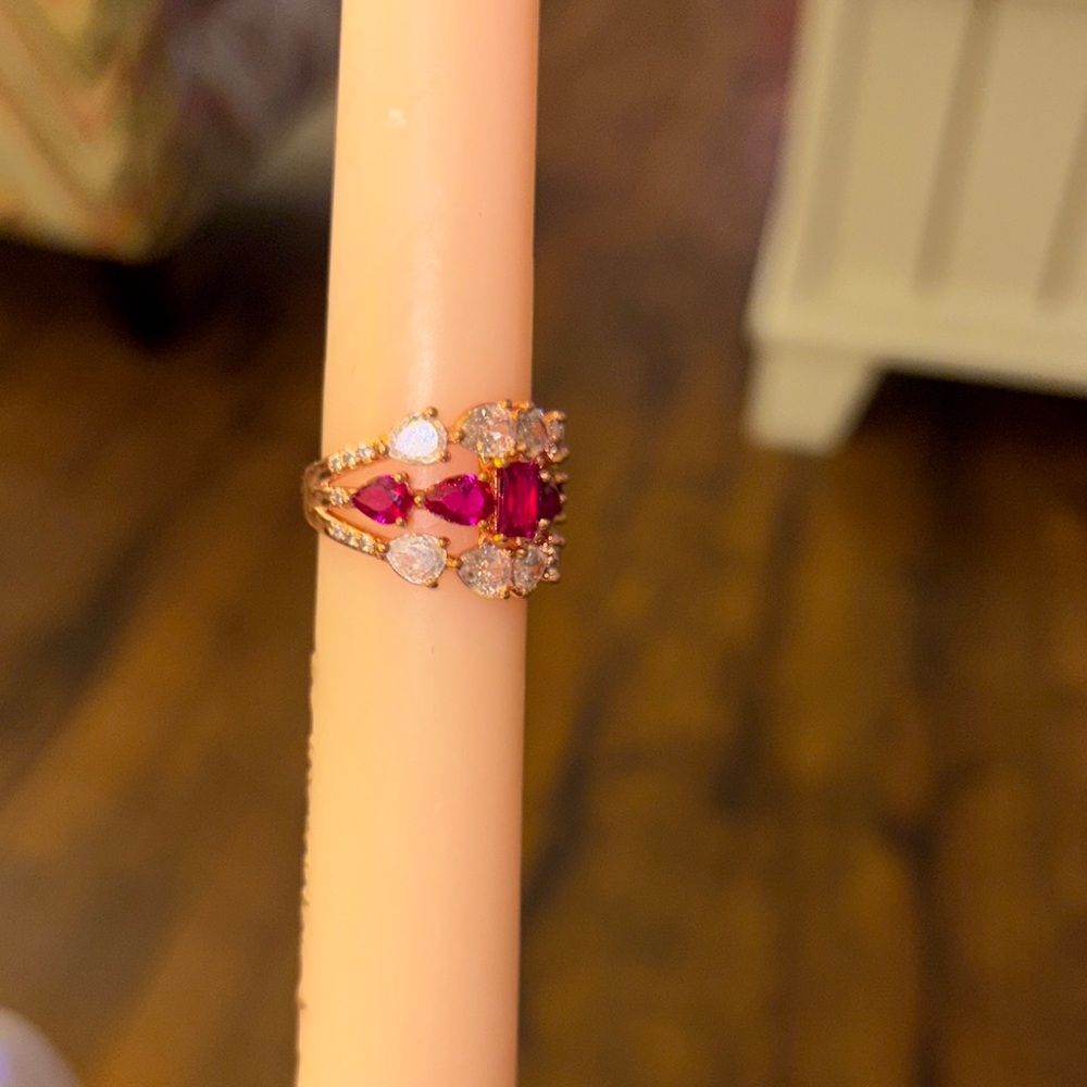 Diamond CZ and ruby ring - Picture 2 of 4